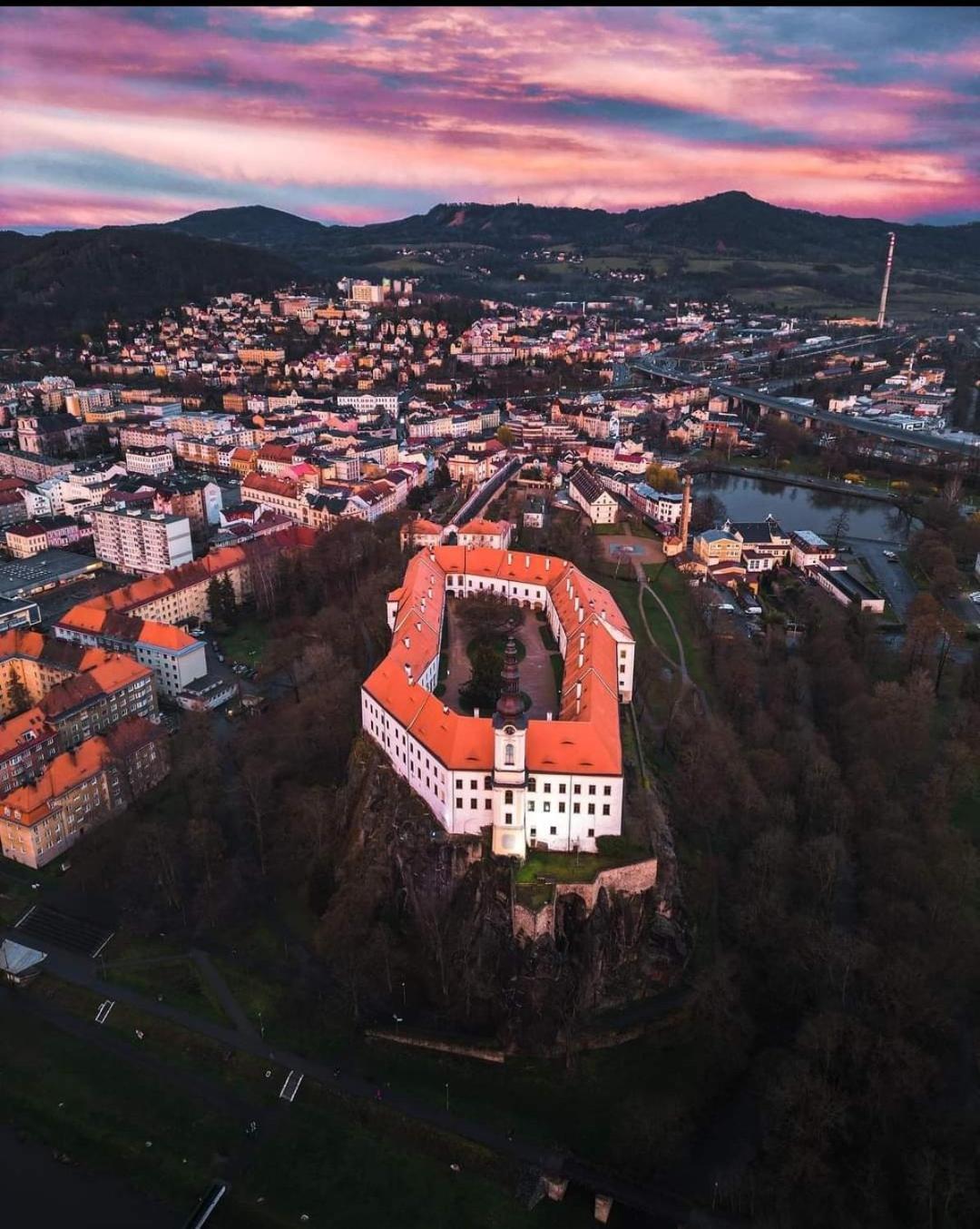 Chata Chlumik Decin Luaran gambar